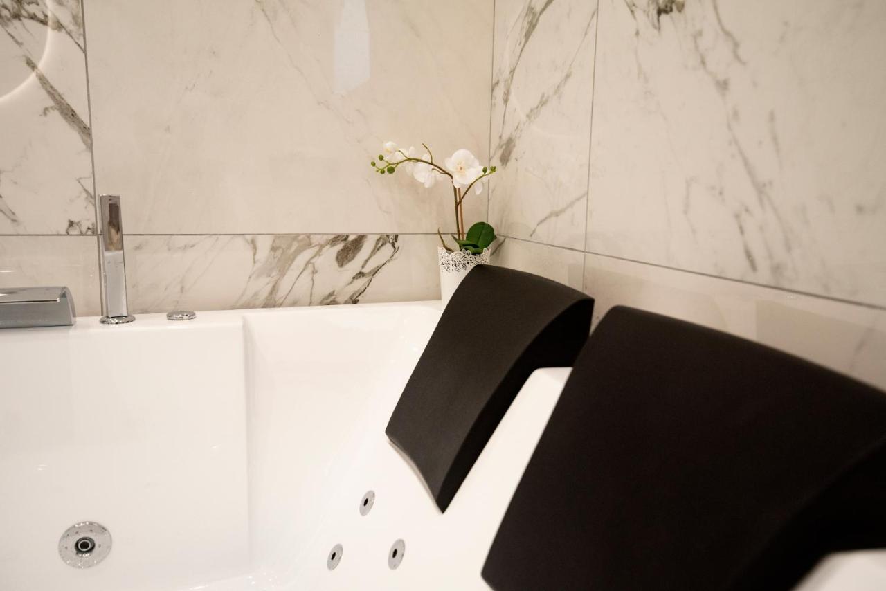 La Dolce Vita Rooms Прочида Екстер'єр фото